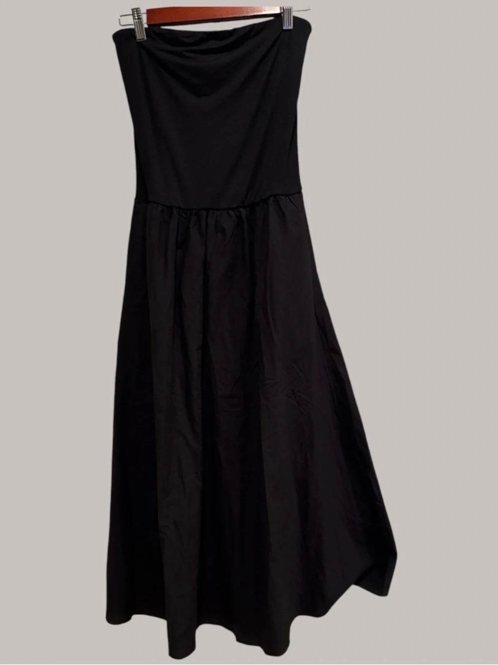 Sleek Strapless Black Maxi Dress with pockets Size Small - Picture 8 of 8